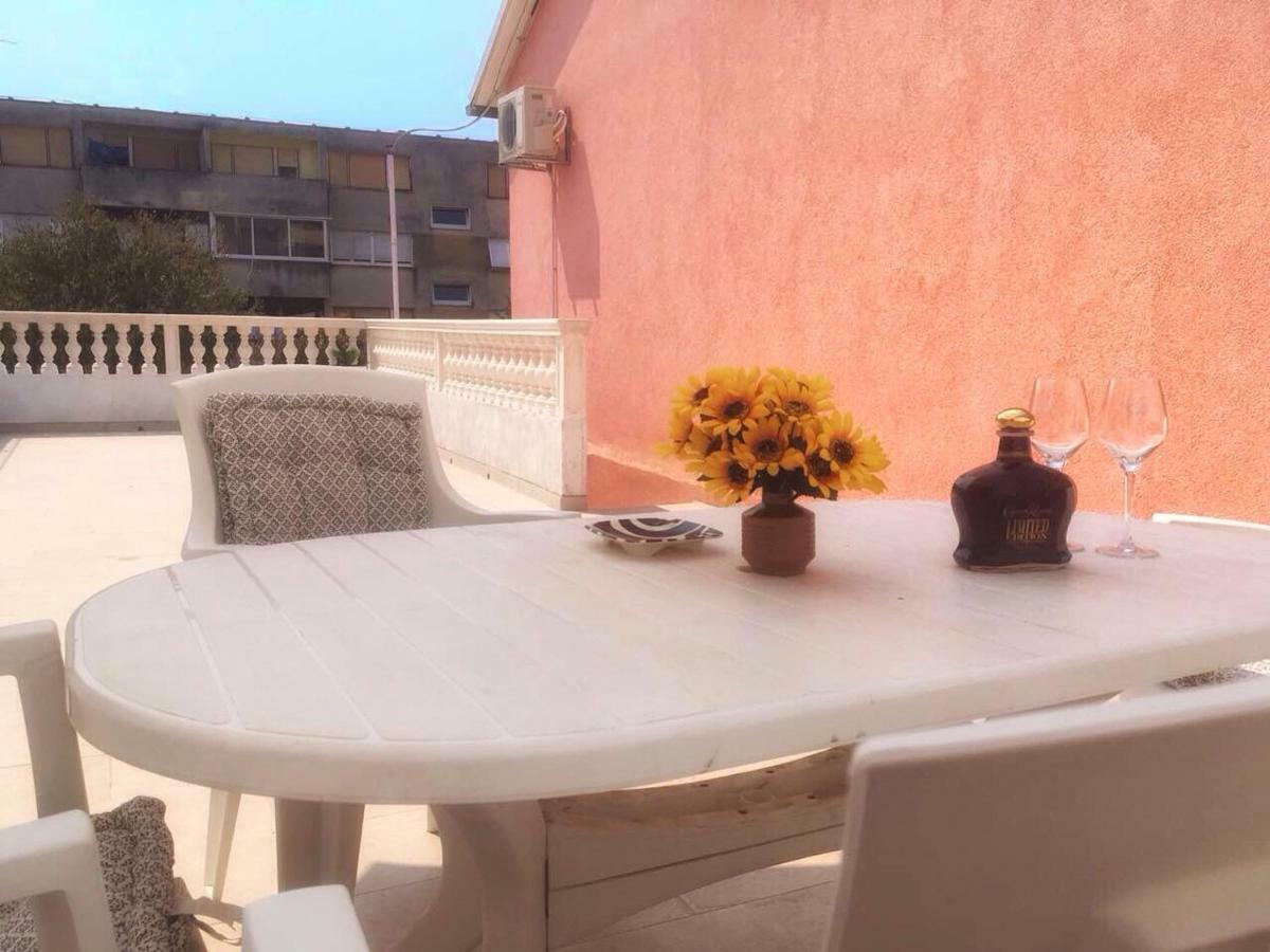 Apartment Silvana II Šibenik Exteriör bild